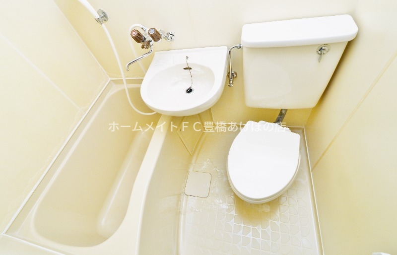 バス・シャワールーム　同型別部屋写真