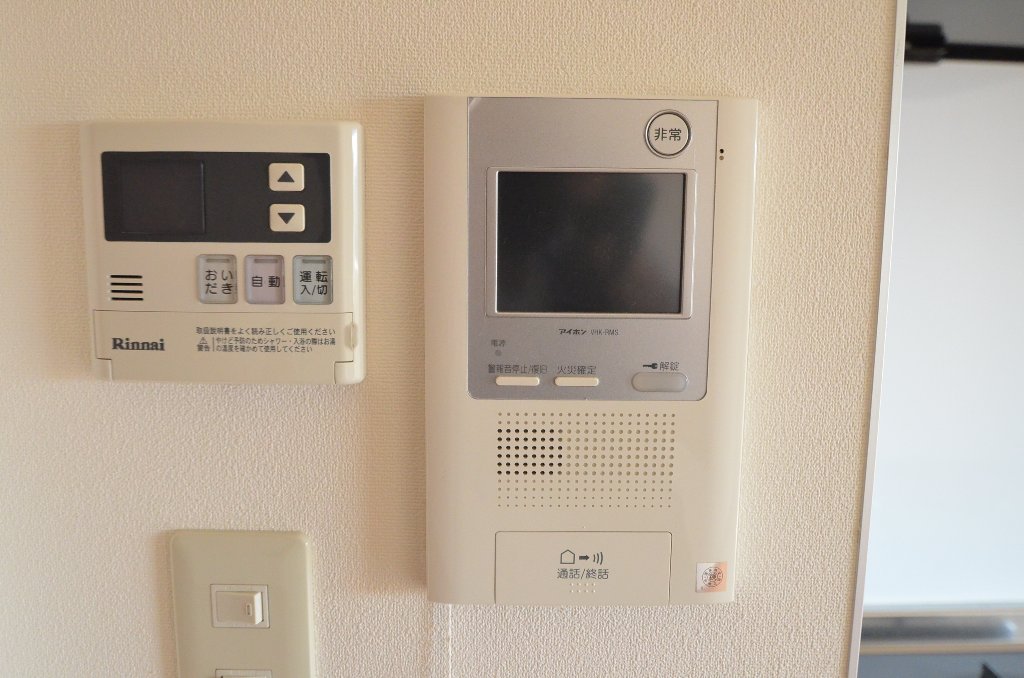 セキュリティ　カメラ付インターホン