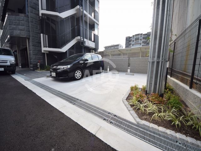 駐車場　プレサンス北堀江　駐車場