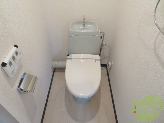 トイレ　トイレは、清潔感があり安心して使用できます。