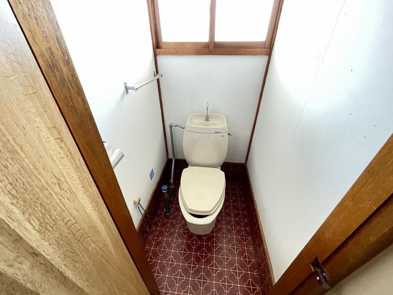 トイレ　トイレ