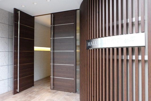 エントランス　建物の内部です