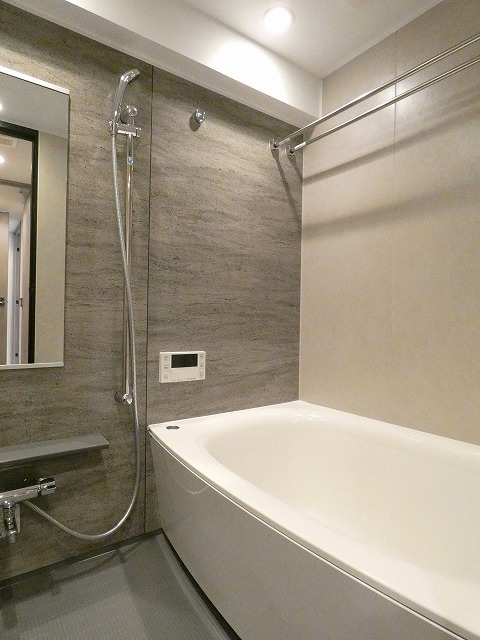 バス・シャワールーム　バスルーム※別部屋参考写真