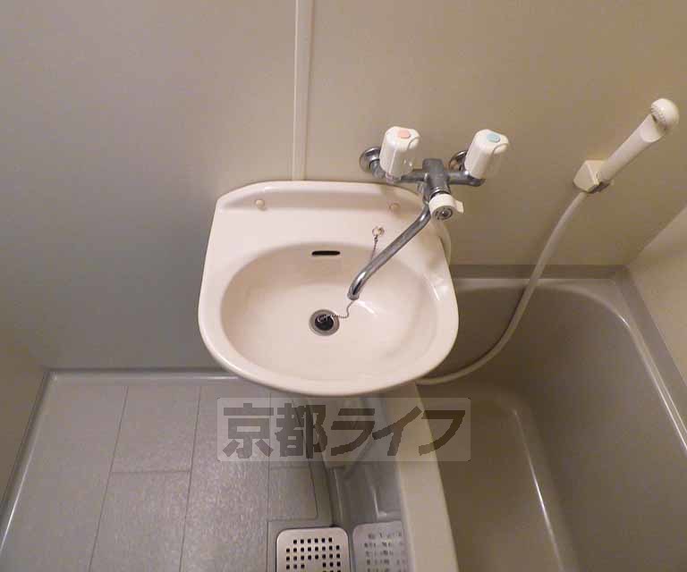 洗面設備　洗面所です。