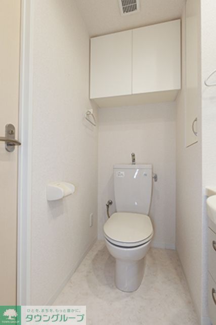 トイレ　※写真は同タイプ住戸です。