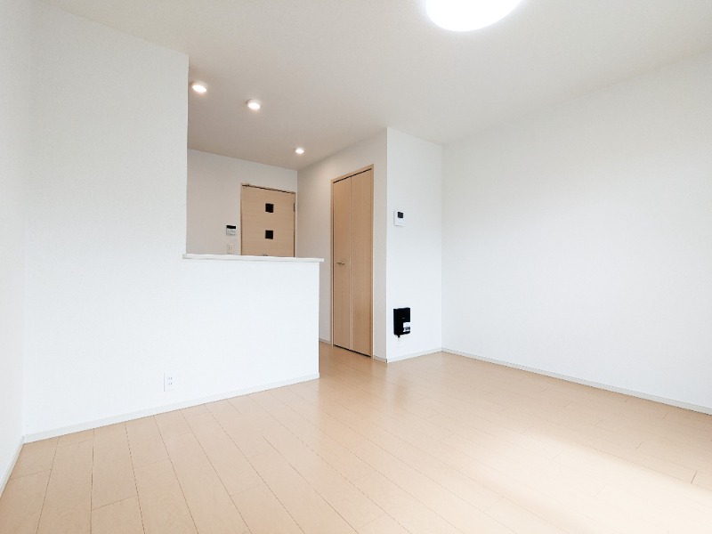 居室・リビング　図面と現状に相違がある場合には現状を優先