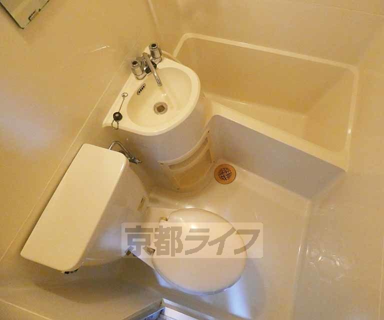 バス・シャワールーム　ユニットバス。