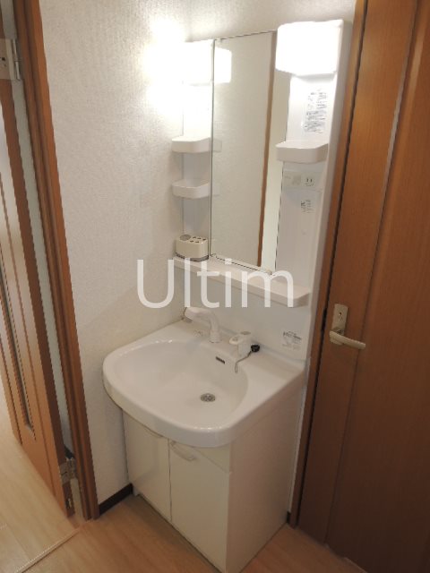 洗面設備　別部屋のお写真です。ご参考までに！