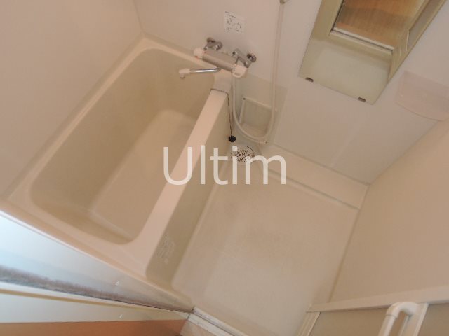 バス・シャワールーム　別部屋のお写真です。ご参考までに！