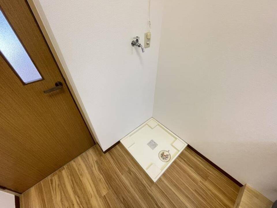 洗面設備　洗濯機置場