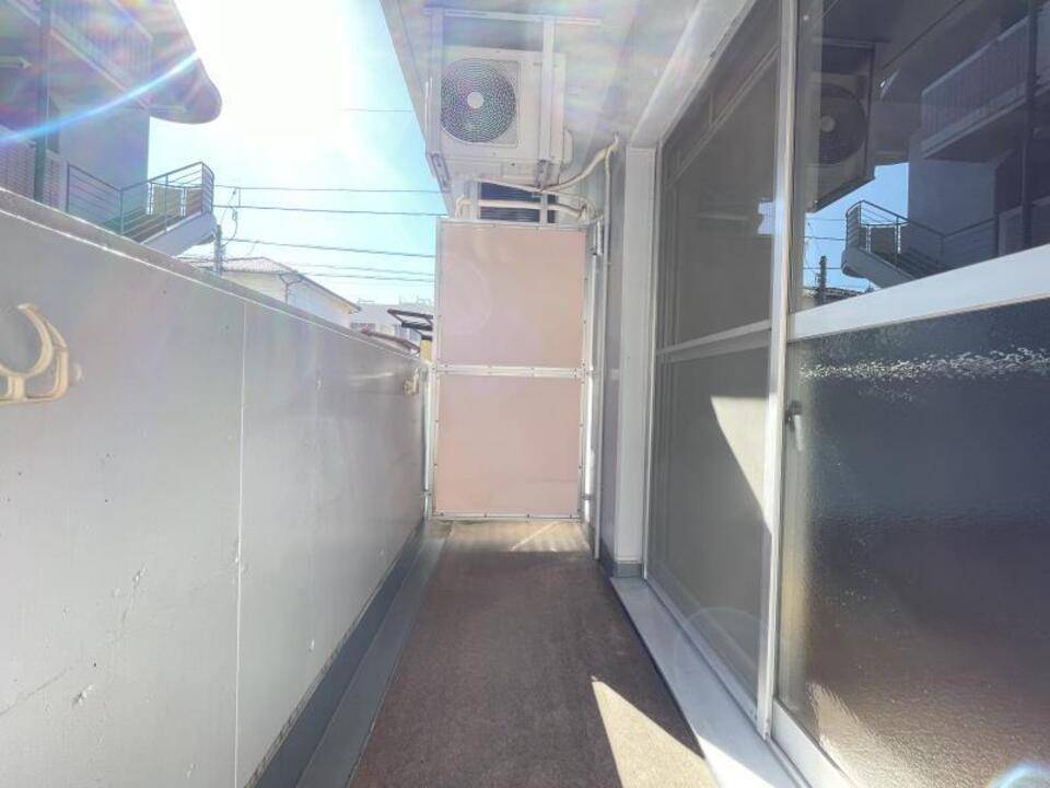 バルコニー　バルコニー