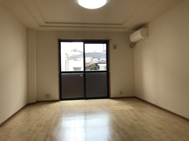 居室・リビング　洋室