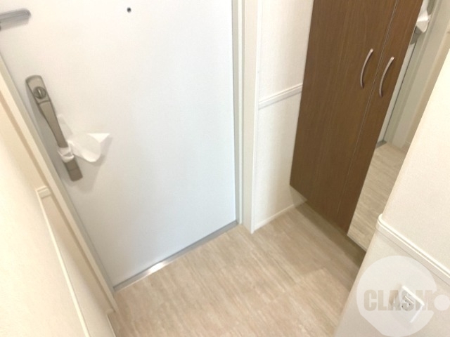 玄関　トールタイプのシューズボックスあり♪