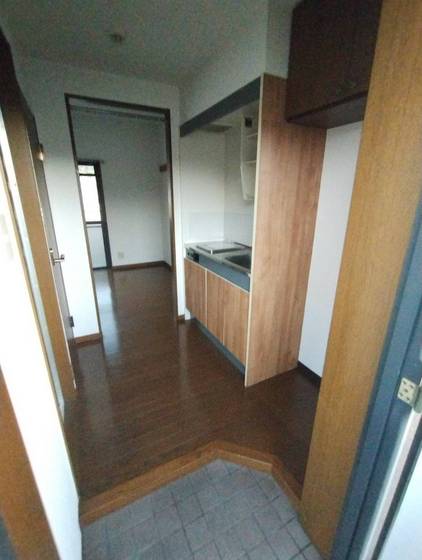 玄関　※別部屋の写真です