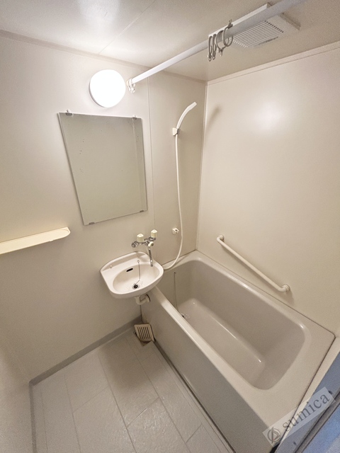 バス・シャワールーム　セパレートタイプでゆったりバスライフ♪♪