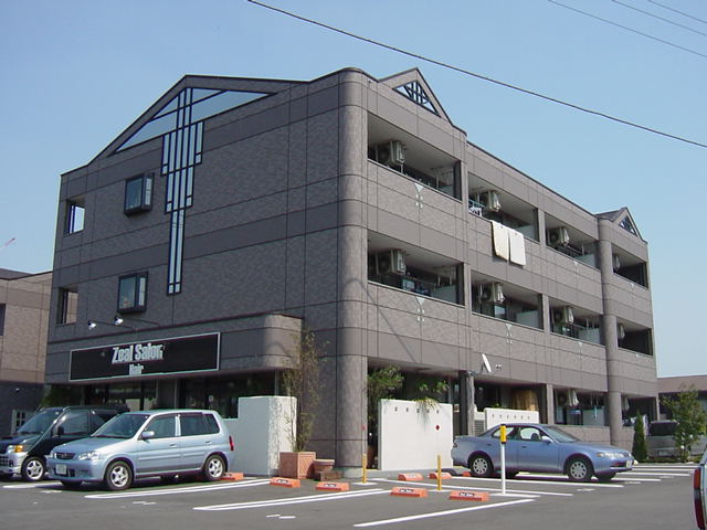 建物外観　外観写真（昼）