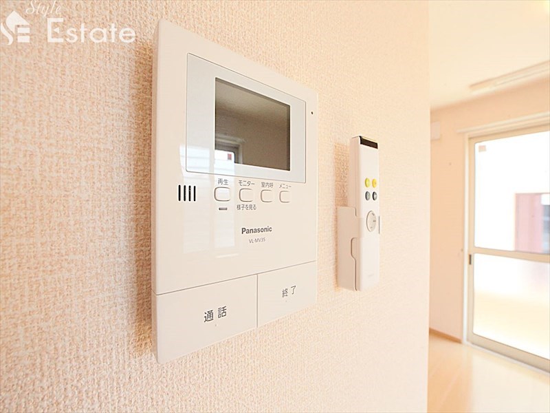 セキュリティ　モニター付きインターホン