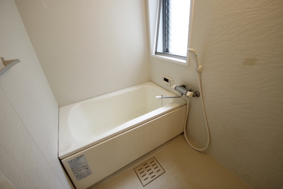 バス・シャワールーム　※別号室の写真です