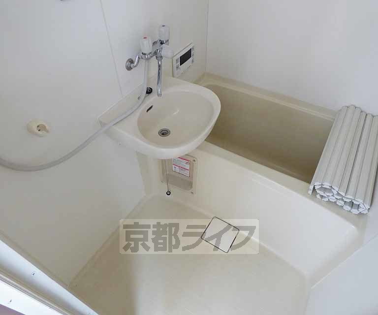 バス・シャワールーム　バスです。