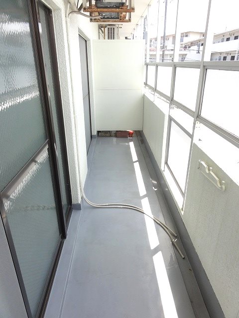 バルコニー　南向きのベランダです。