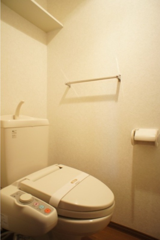 トイレ　図面と現状に相違がある場合には現状を優先