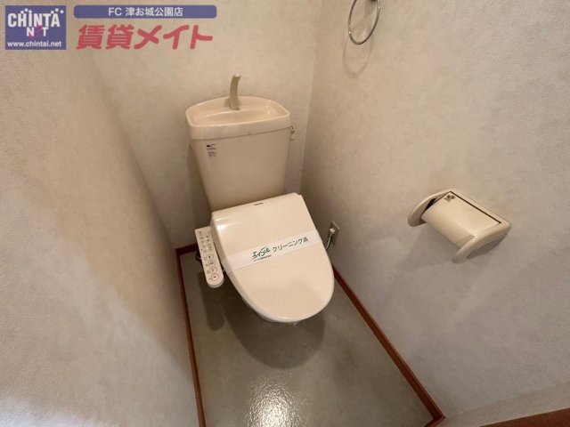 トイレ　同型のお写真です