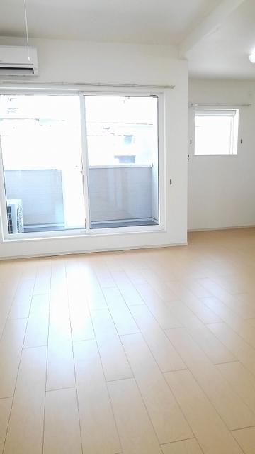 居室・リビング　居室