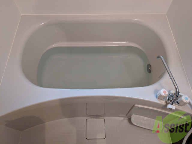 バス・シャワールーム　お風呂では、ゆっくり一日の疲れを落としたいですね。