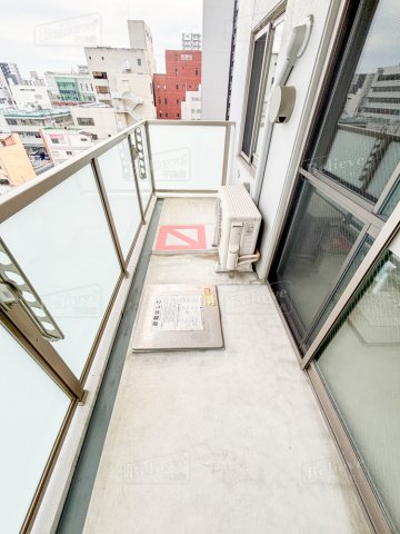 バルコニー　陽当たり良好なバルコニーです♪