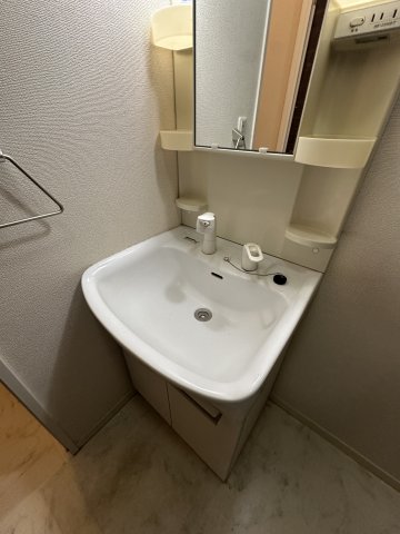 洗面設備　07038-105