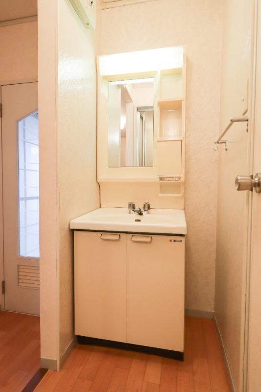 洗面設備　図面と現状に相違がある場合には現状を優先