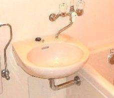 洗面設備　※別のお部屋の写真です