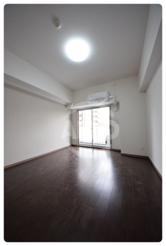 居室・リビング　コスモ真田山　洋室