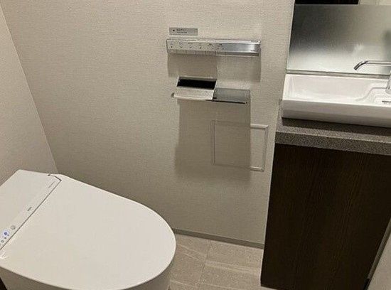 トイレ　コンパクトで使いやすいトイレです