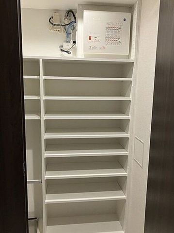 玄関　シンプルで使いやすい玄関です