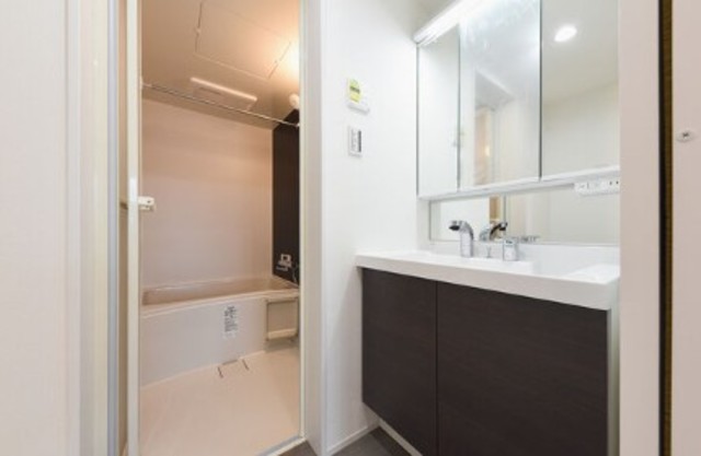 洗面設備　同仕様