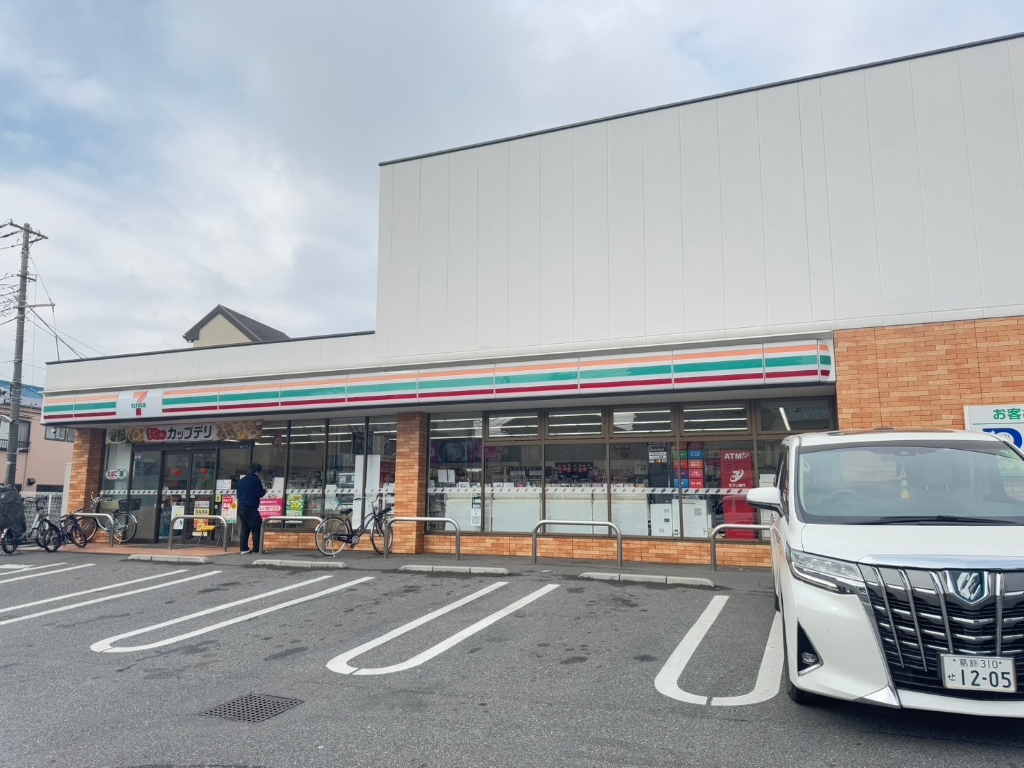 コンビニ　セブンイレブン　葛飾四つ木4丁目店（コンビニ）まで710m