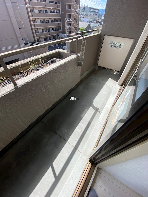 バルコニー　※同タイプの他のお部屋です
