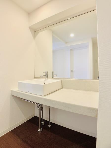 洗面設備　使いやすい洗面所です