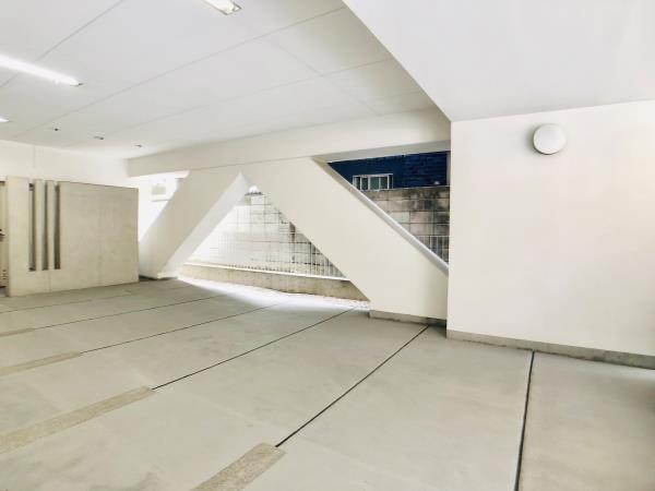 駐車場　駐車場完備です