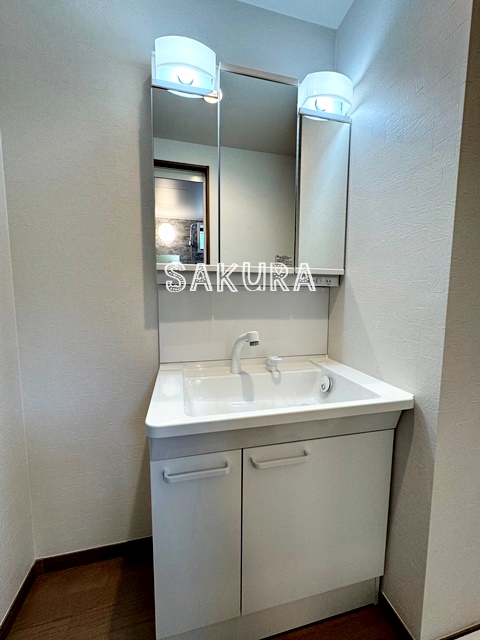 洗面設備　身支度に便利な洗面台♪