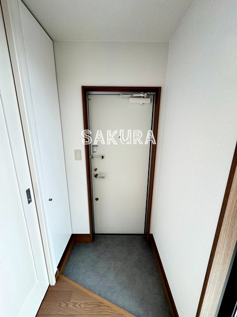 玄関　収納豊富なシューズボックスです♪