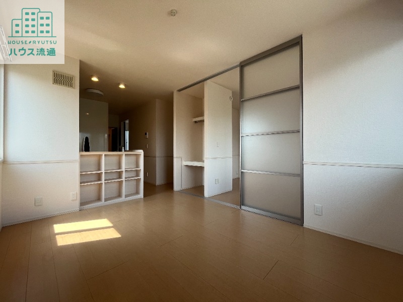 居室・リビング　※別号室の写真