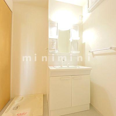 洗面設備　※写真は同シリーズ類似物件を含む為現況優先とさせて頂きます