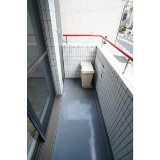 バルコニー　※同仕様写真含む