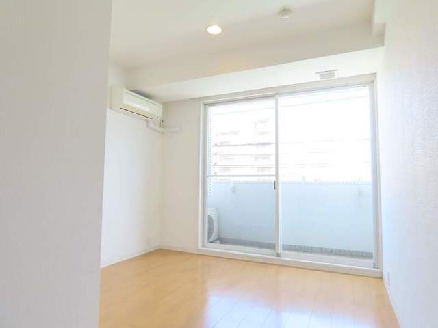 居室・リビング　フローリングのお部屋