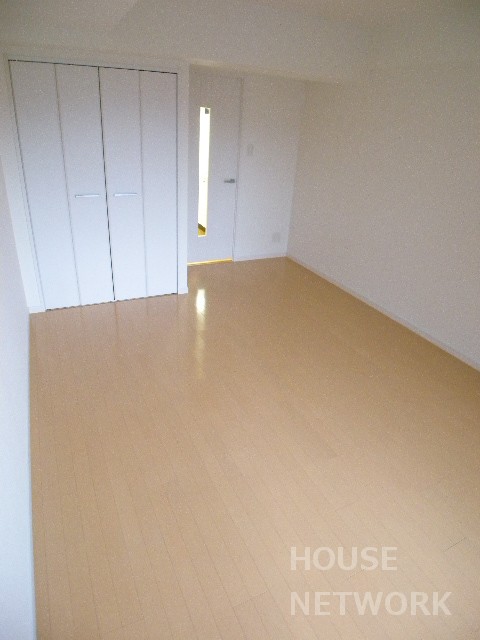 居室・リビング　お部屋探しはハウスネットワーク左京店