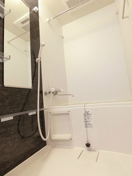 バス・シャワールーム　あると嬉しい追い焚き機能付