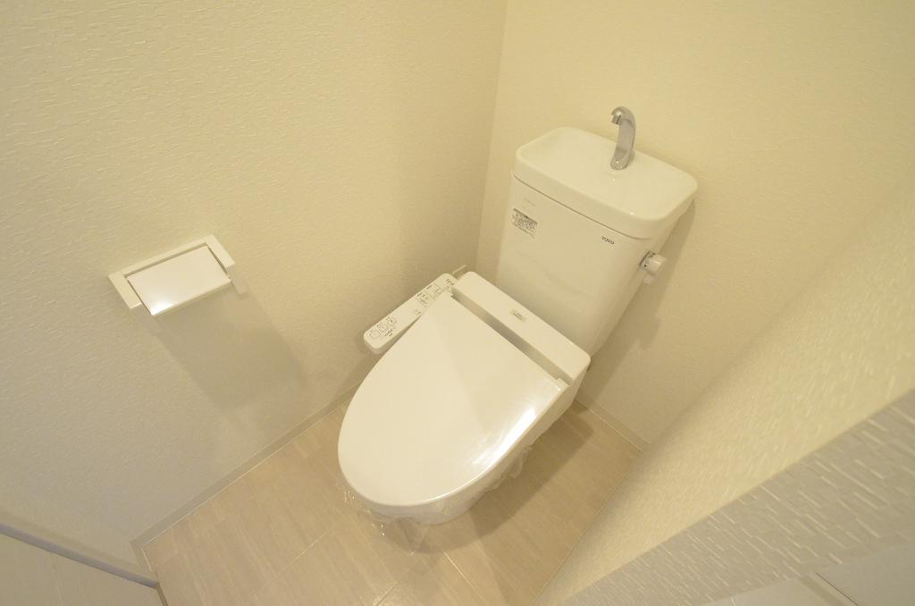 トイレ　シャワー付トイレ