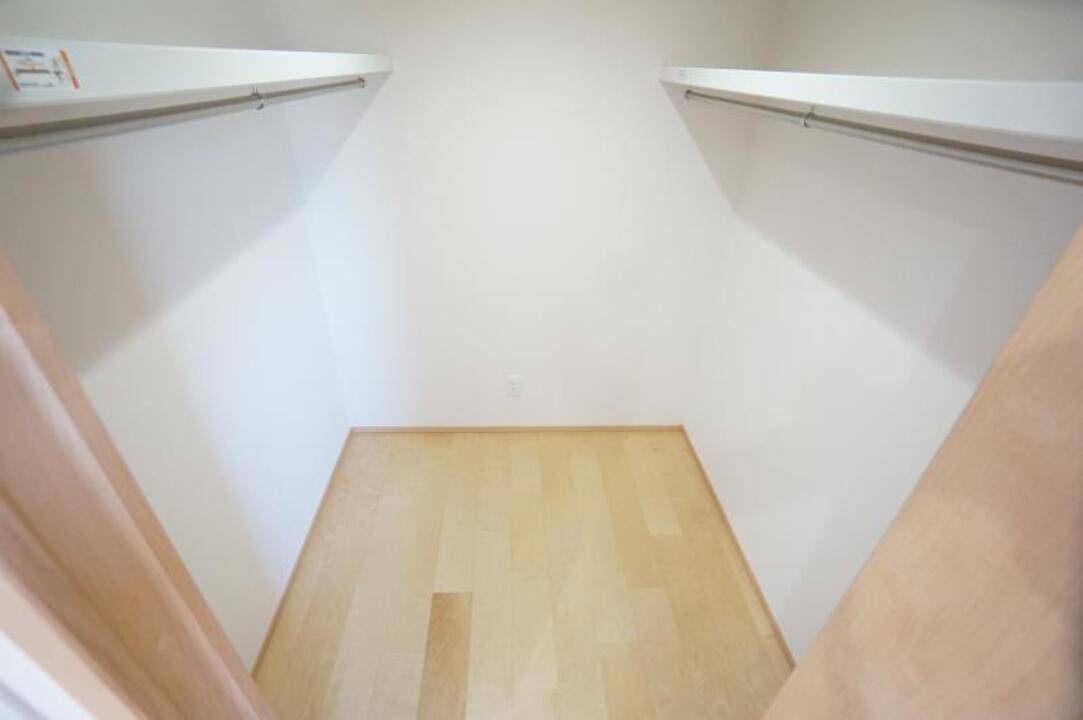 収納　ウォークインクローゼット